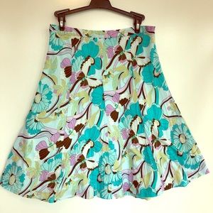 Floral Print knee length skirt size 5